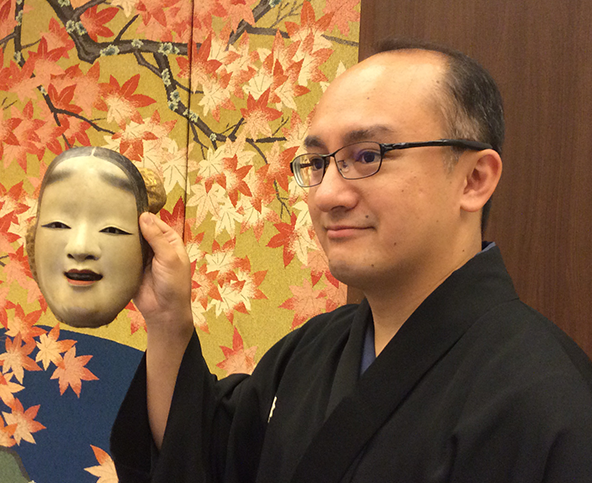 金 剛  龍 謹 氏